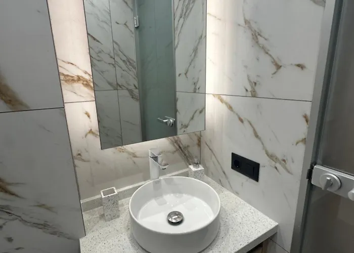 Vip Anvers 50 * Elenite